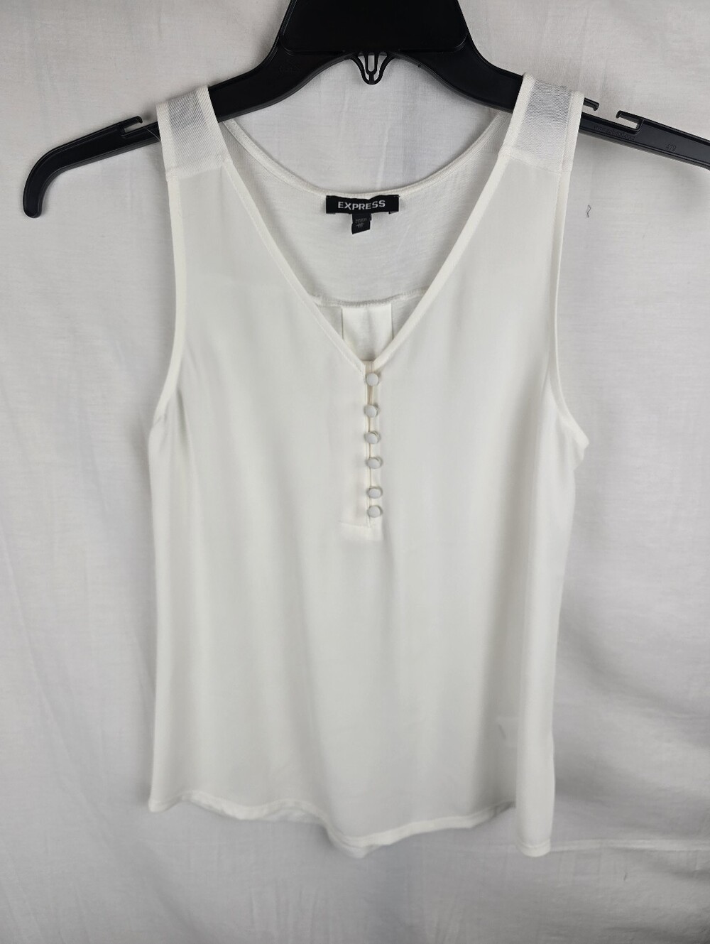 Express Cream V-Neck Button-Trim Sleeveless Shell Sz XS